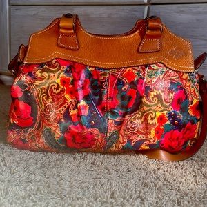Never used Zanzibar Bark Leaves -Berry Red handbag